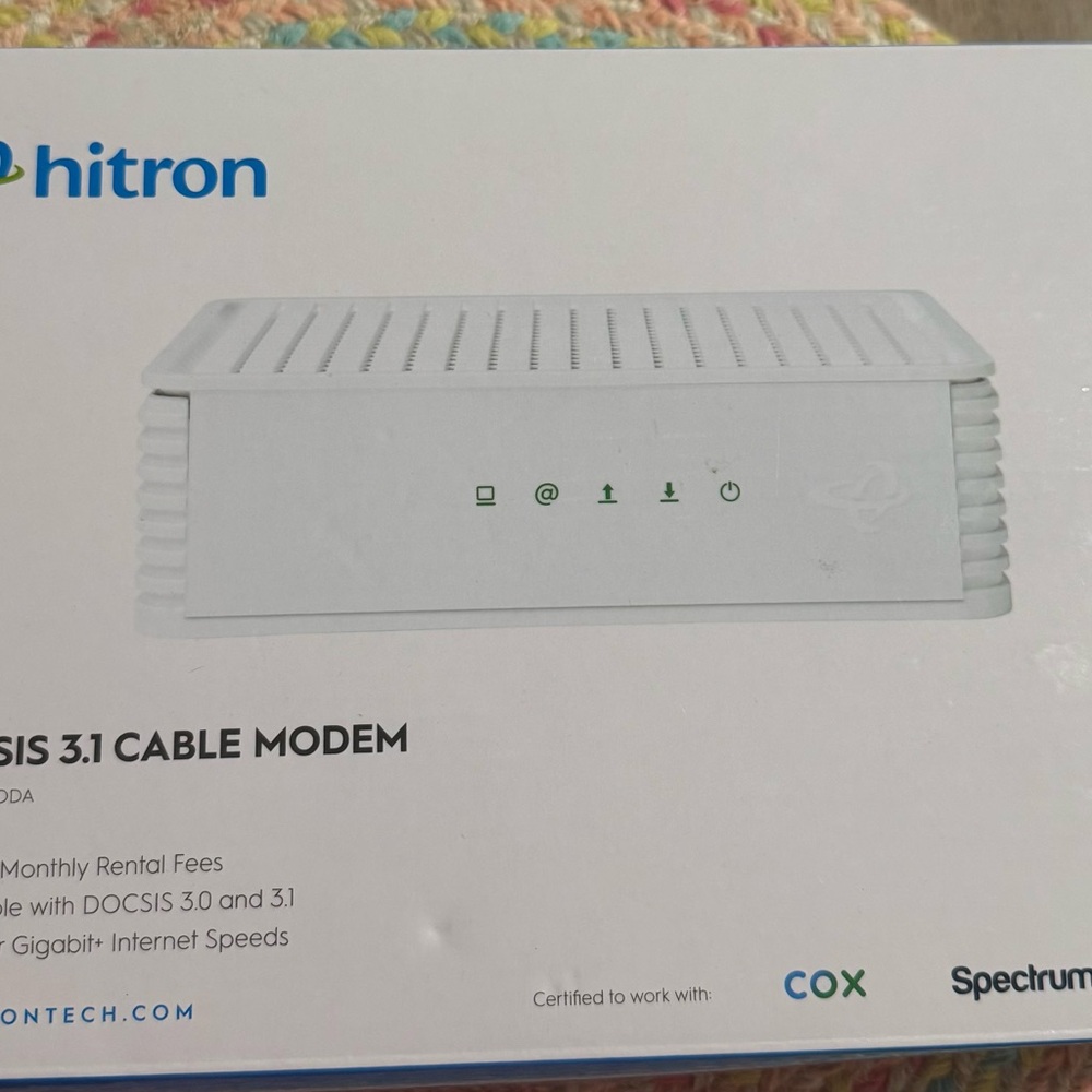 White DOCSIS 3.1 Cable Modem